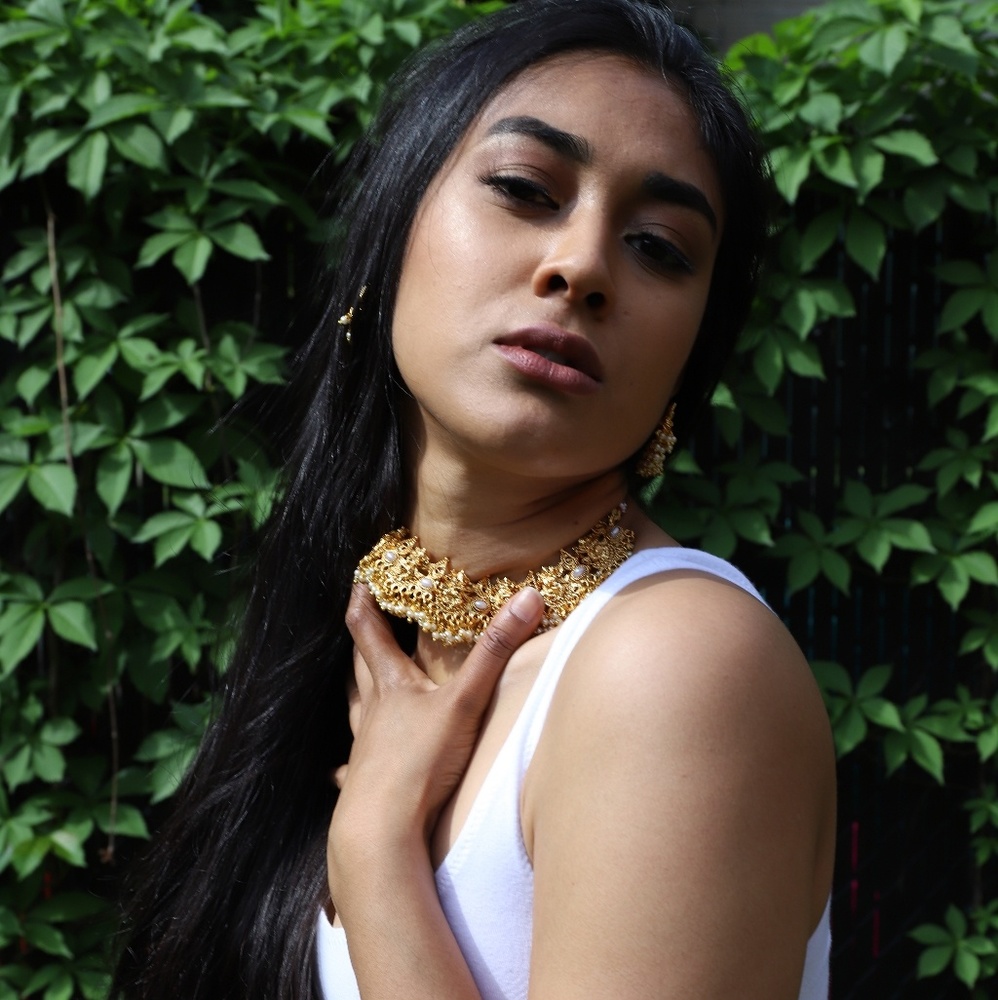 Meet your Posher, Farhana